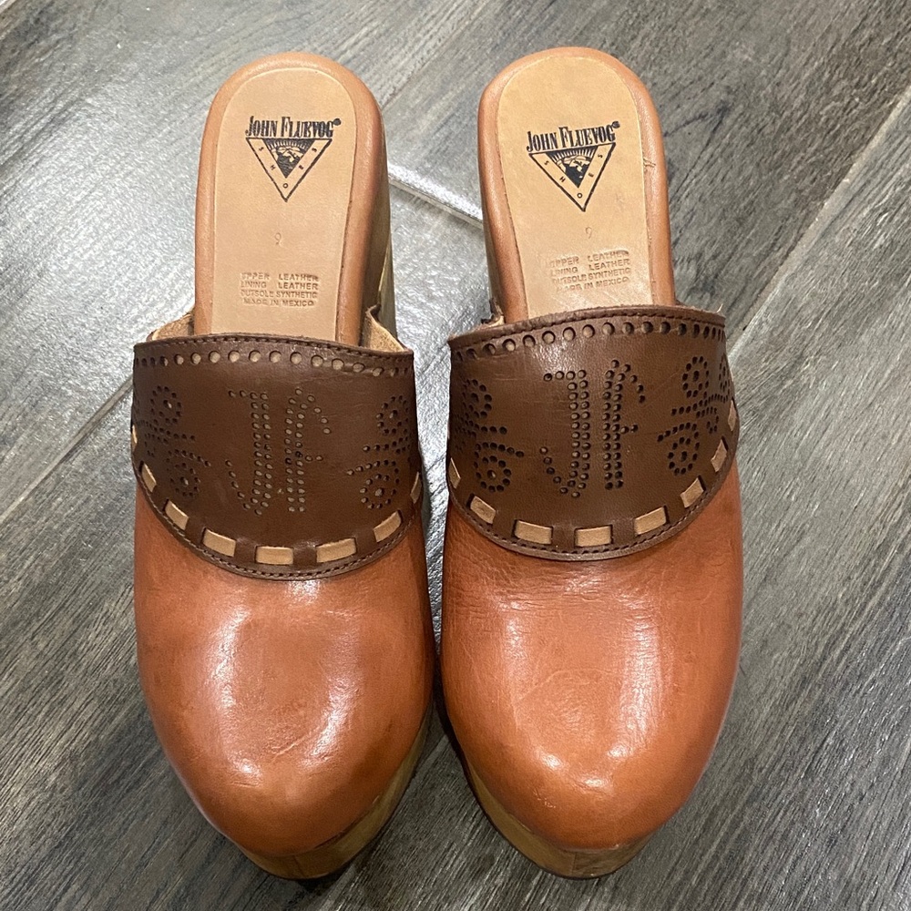John Fluevog Women's Tan and Brown Leather Mules COMMUNE Brogued San Jose Clog